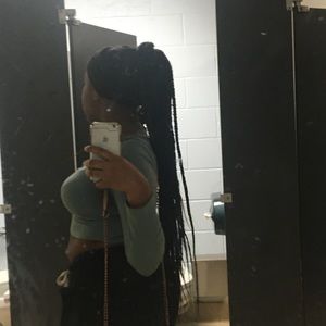 Meet your Posher, Khamiyah